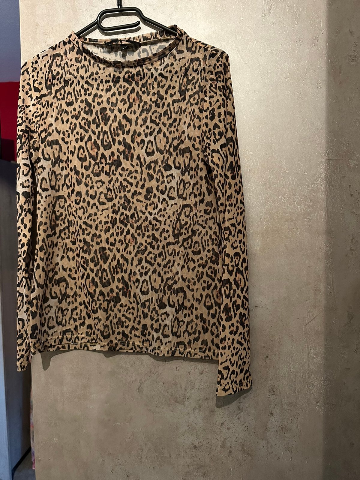 Doorzichtig shirtje tijgerprint, Ophalen of Verzenden, Zo goed als nieuw, Maat 38/40 (M), Bruin