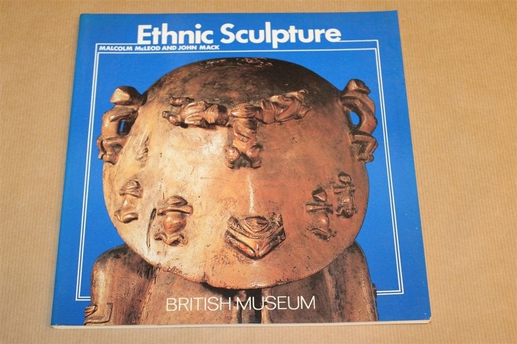 Etnische Sculptuur — British Museum Catalogus [EN], Boeken, Ophalen of Verzenden, Gelezen