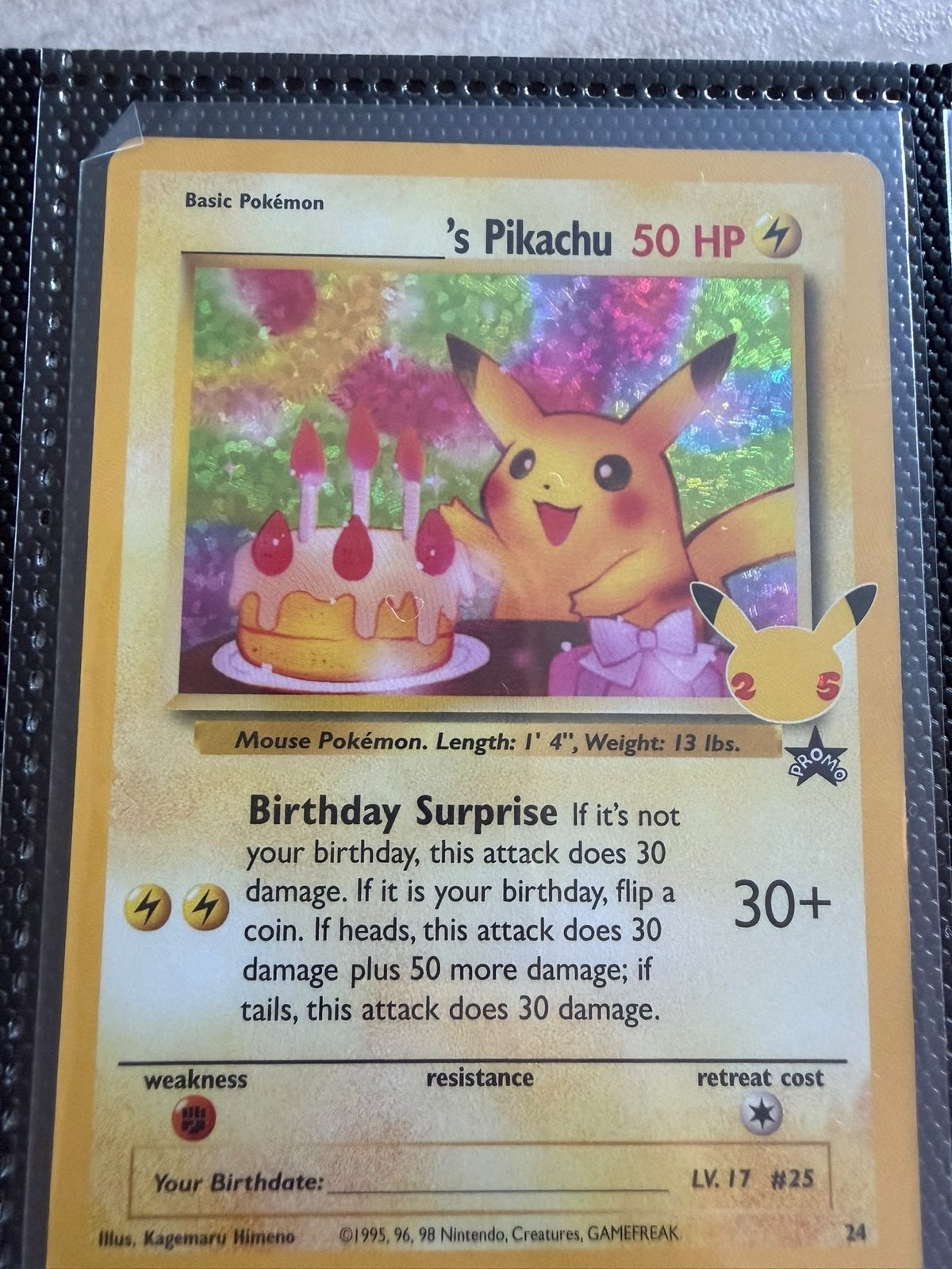 Pikachu Birthday Surprise Promo Pokémon Kaart (Foil), Ophalen of Verzenden, Zo goed als nieuw, Losse kaart, Foil