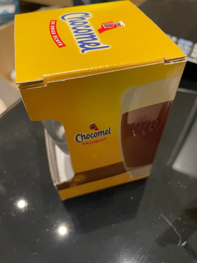 Chocomel glas uniek nieuw, Verzamelen, Glas en Borrelglaasjes, Ophalen of Verzenden, Nieuw