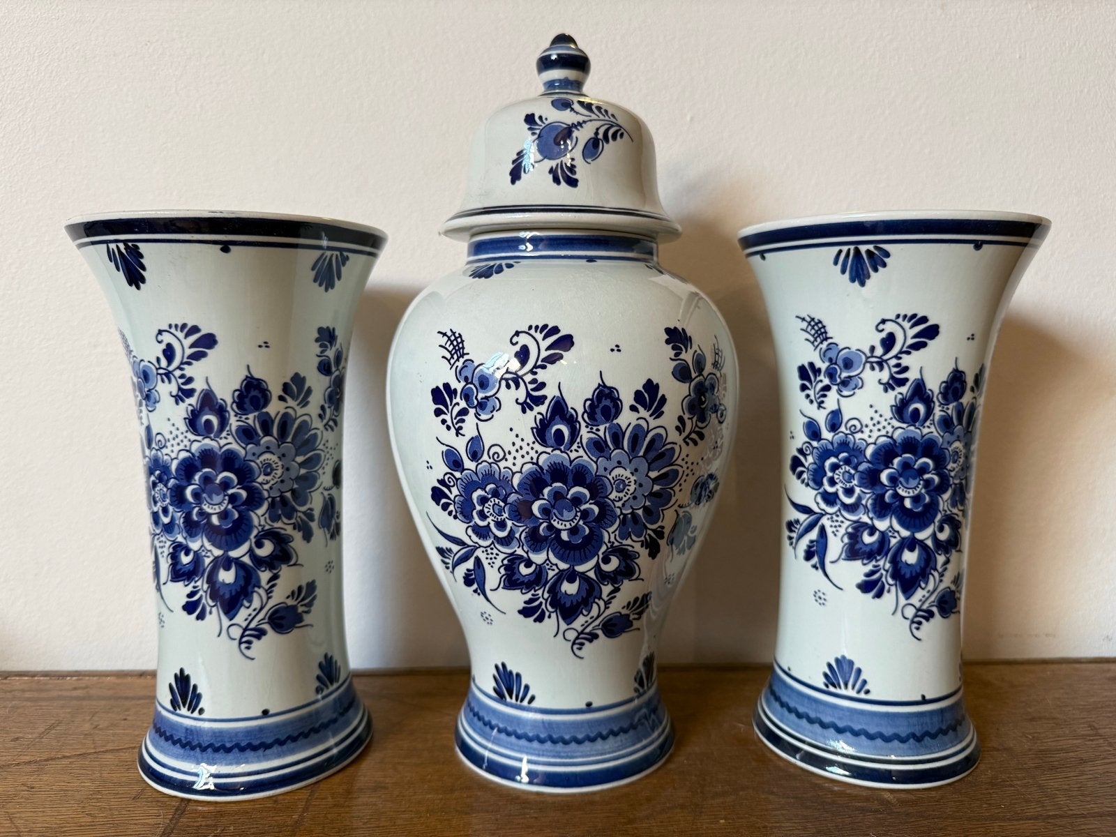 Delfts blauw vazen en gemberpot set - Handgeschilderd, Ophalen of Verzenden