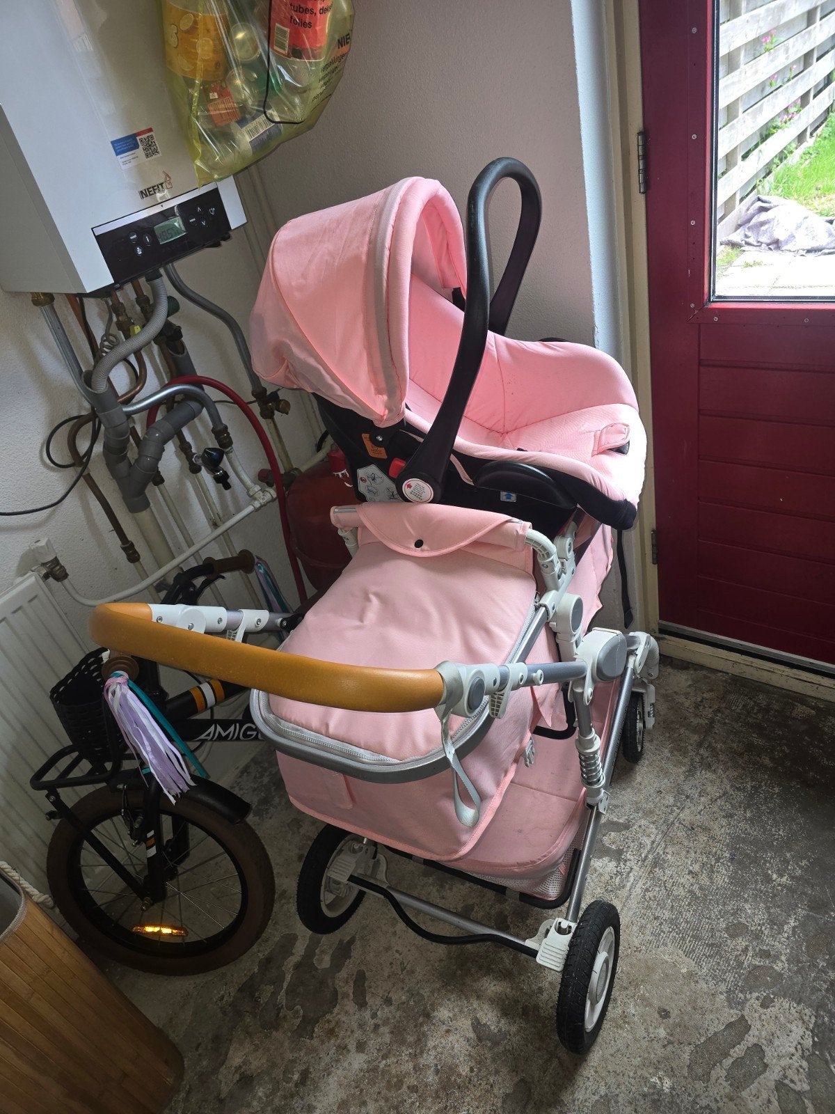 Roze kinderwagen met Maxi-Cosi autostoeltje, Kinderen en Baby's, Overige merken, Gebruikt, Ophalen of Verzenden, Combiwagen