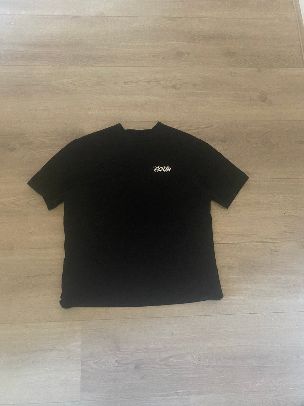 FOUR T-shirt Zwart  - Maat M, Verzenden, Nieuw, Maat 48/50 (M), Zwart