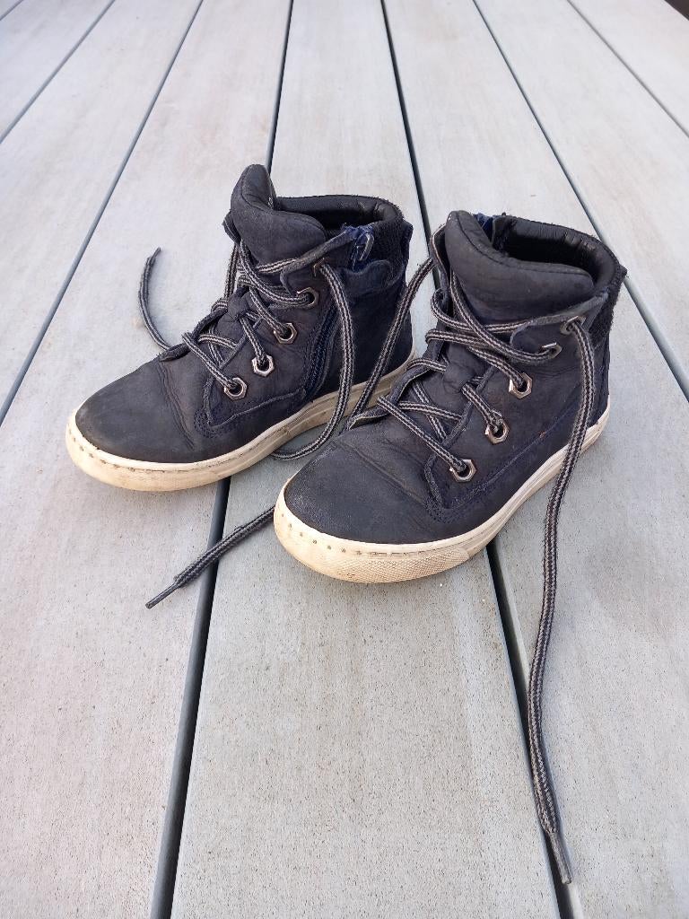 K178 Blauwe schoenen Trackstyle maat 28, Schoenen, Ophalen of Verzenden, Jongen, Gebruikt