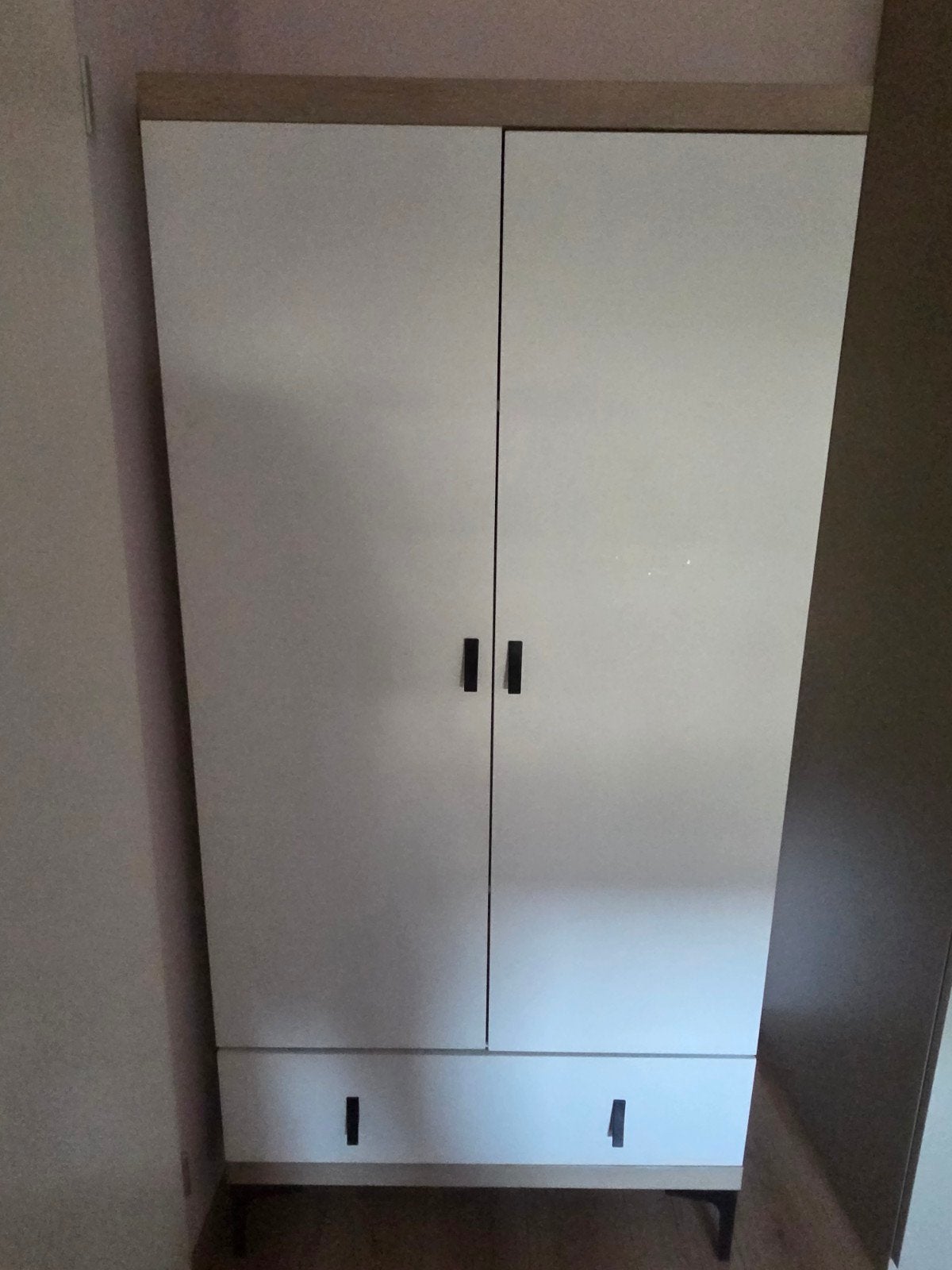 Moderne hanglegkast Wit/Eiken voor babykamer, Ophalen, 50 tot 70 cm, 75 tot 100 cm, 105 cm of meer
