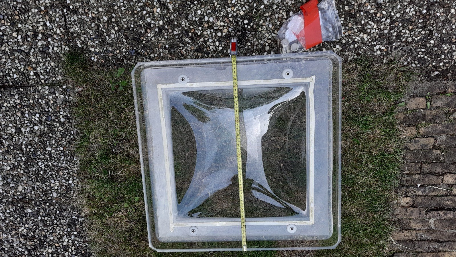 Lichtkoepel dakkoepel, Ophalen