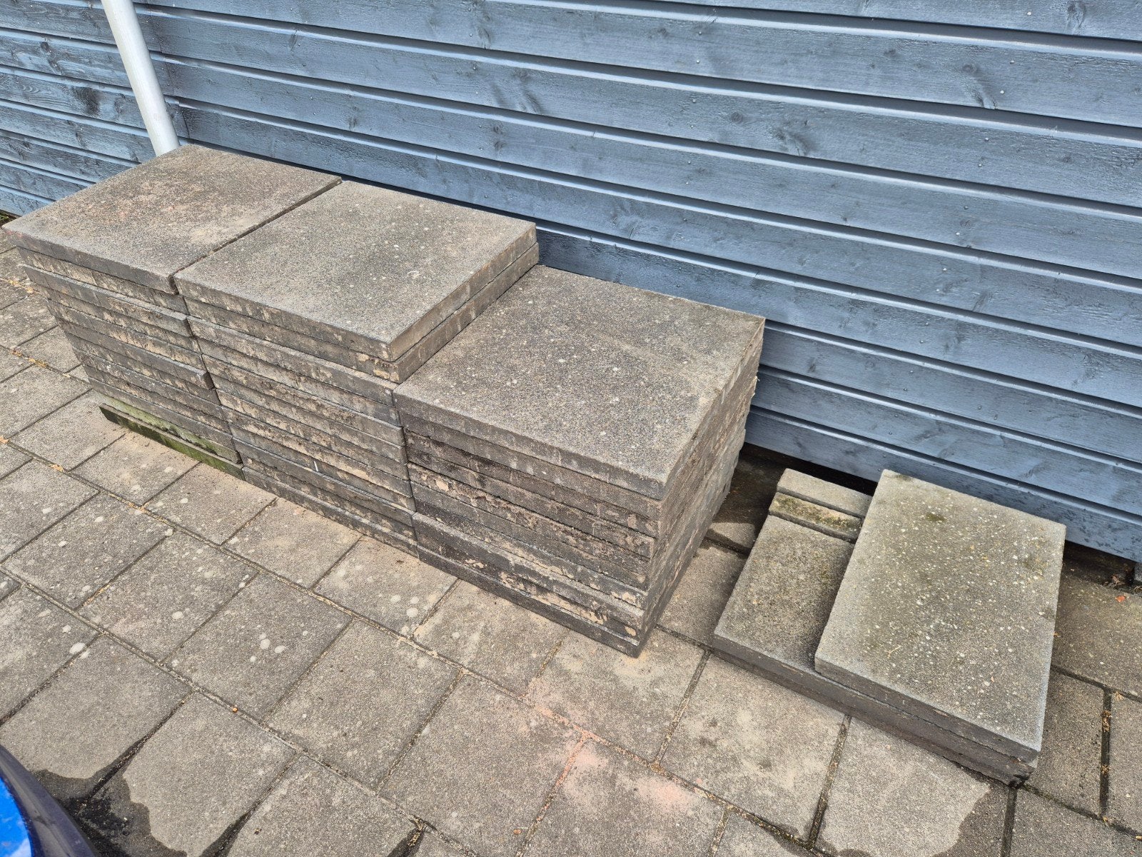 34 gebruikte 60x60 cm tuintegels, Tuin en Terras, Tegels en Klinkers, Gebruikt, Terrastegels, Beton, 10 m² of meer, Ophalen
