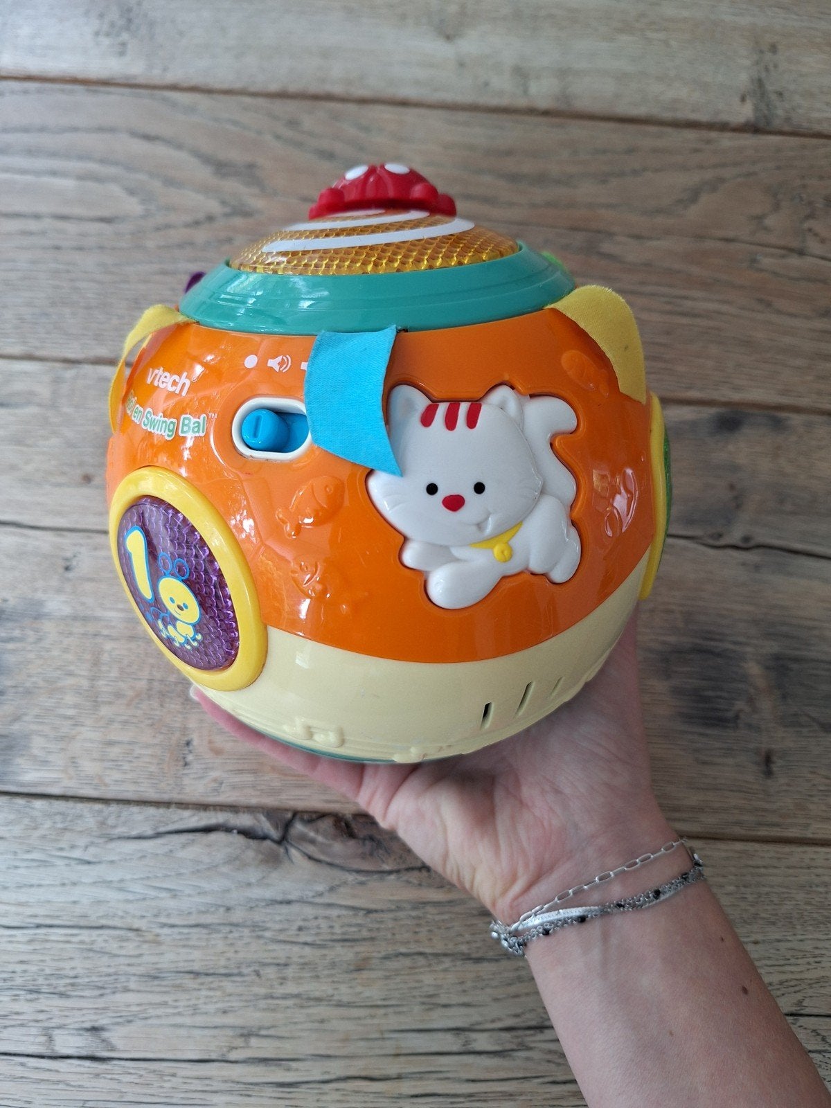 Vtech roll and swing bal, Kinderen en Baby's, Ophalen of Verzenden, Gebruikt, 6 maanden tot 2 jaar