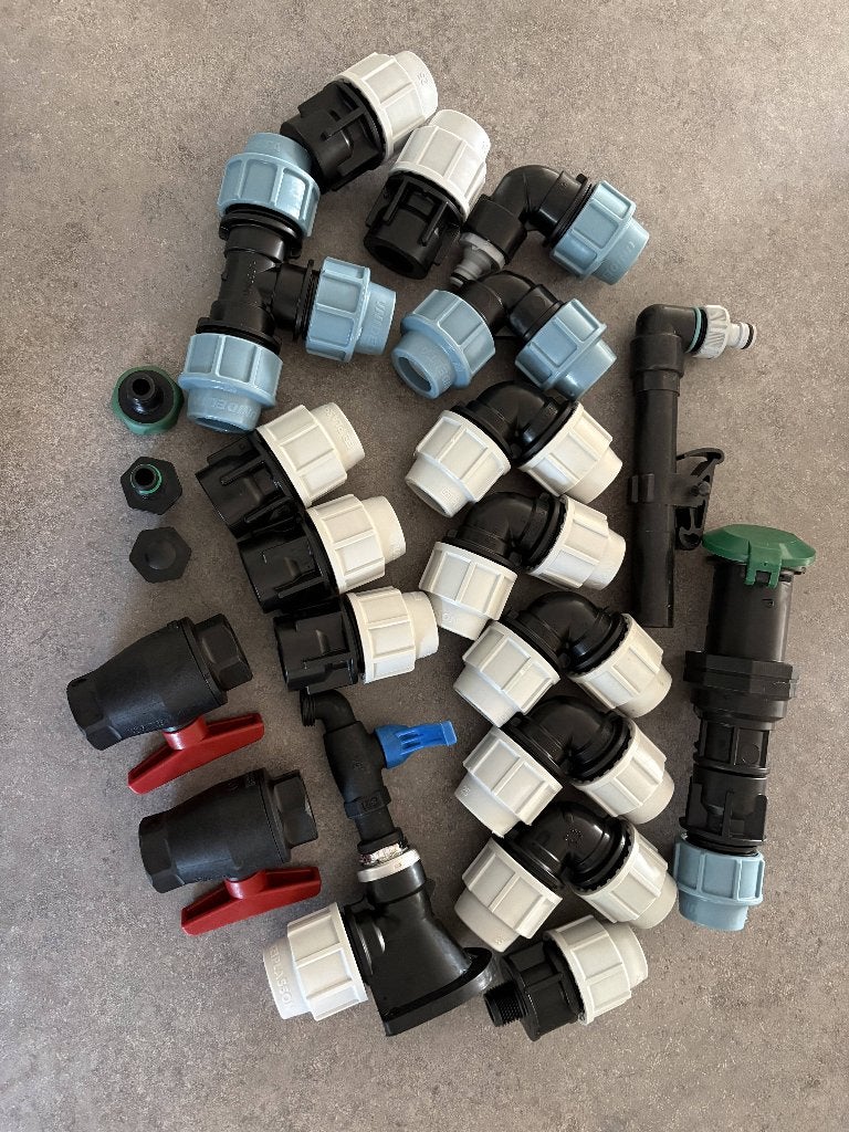 Verschillende tyleen 25 mm koppelingen, Overige materialen, Verzenden, Overige typen, 20 tot 40 mm