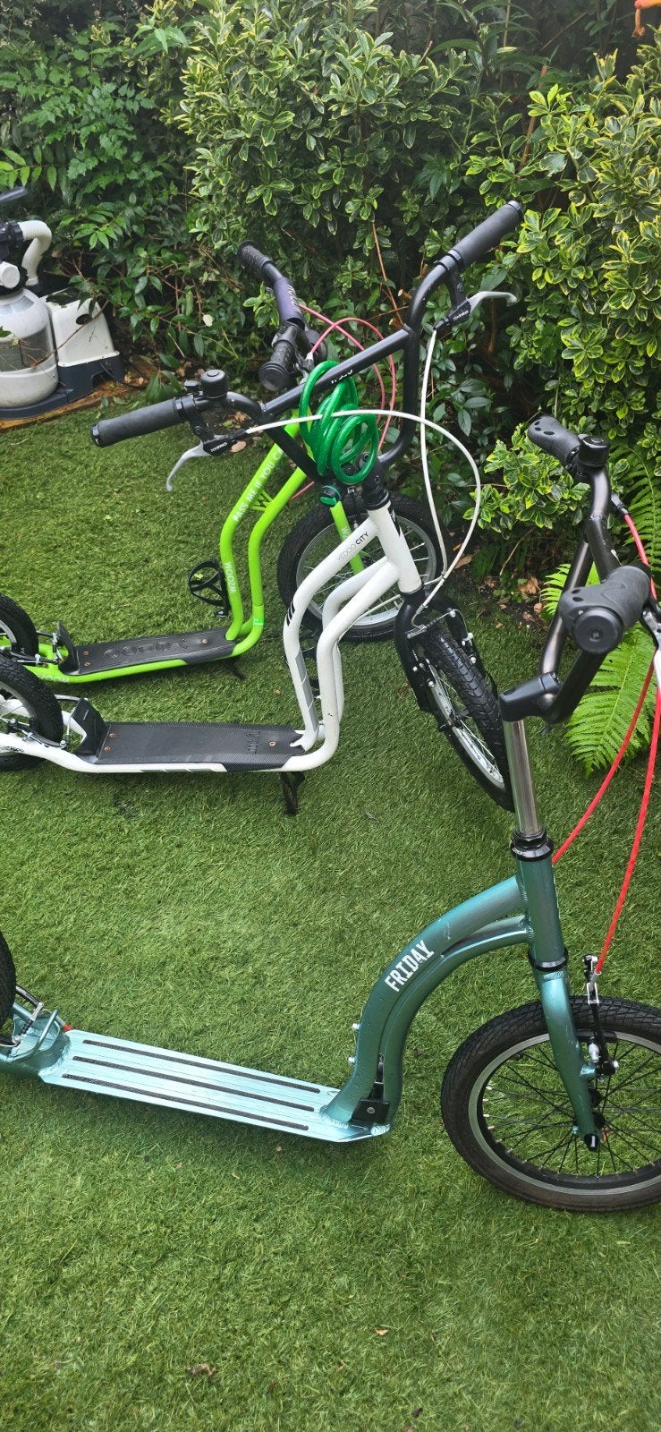 Yedoo City en Yedoo Friday Kickbikes - Zo goed als nieuw., Fietsen en Brommers, Steps, Ophalen of Verzenden, Zo goed als nieuw