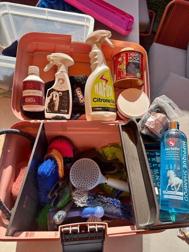Grooming Box with Products, Ophalen, Gebruikt