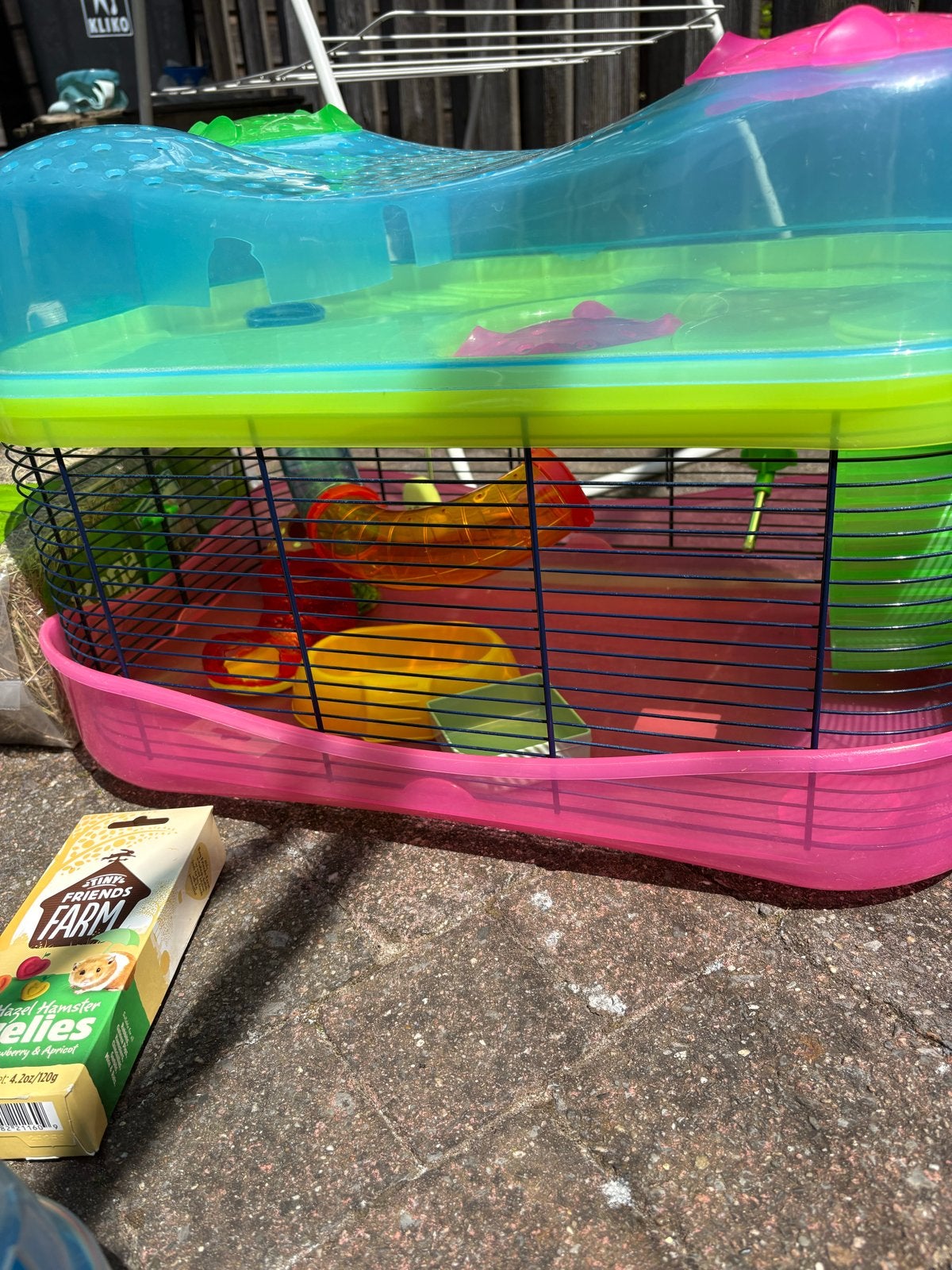 Complete Hamsterkooi, met alles er bij, Ophalen, Zo goed als nieuw, Loopwiel of Rad