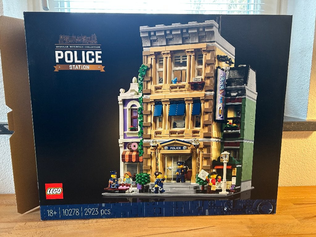Lego Icons Modular 10278 - Police Station, Kinderen en Baby's, Inclusief instructies, Lego, Ophalen of Verzenden, Zo goed als nieuw