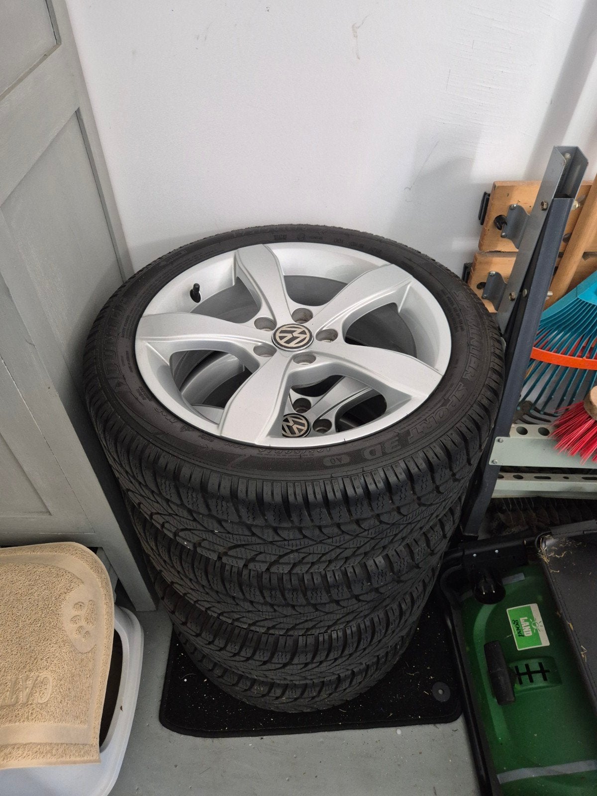 Winterwielen | VW Polo / Audi A1 | Dunlop 195/50R16, Auto-onderdelen, Ophalen, Gebruikt, Audi