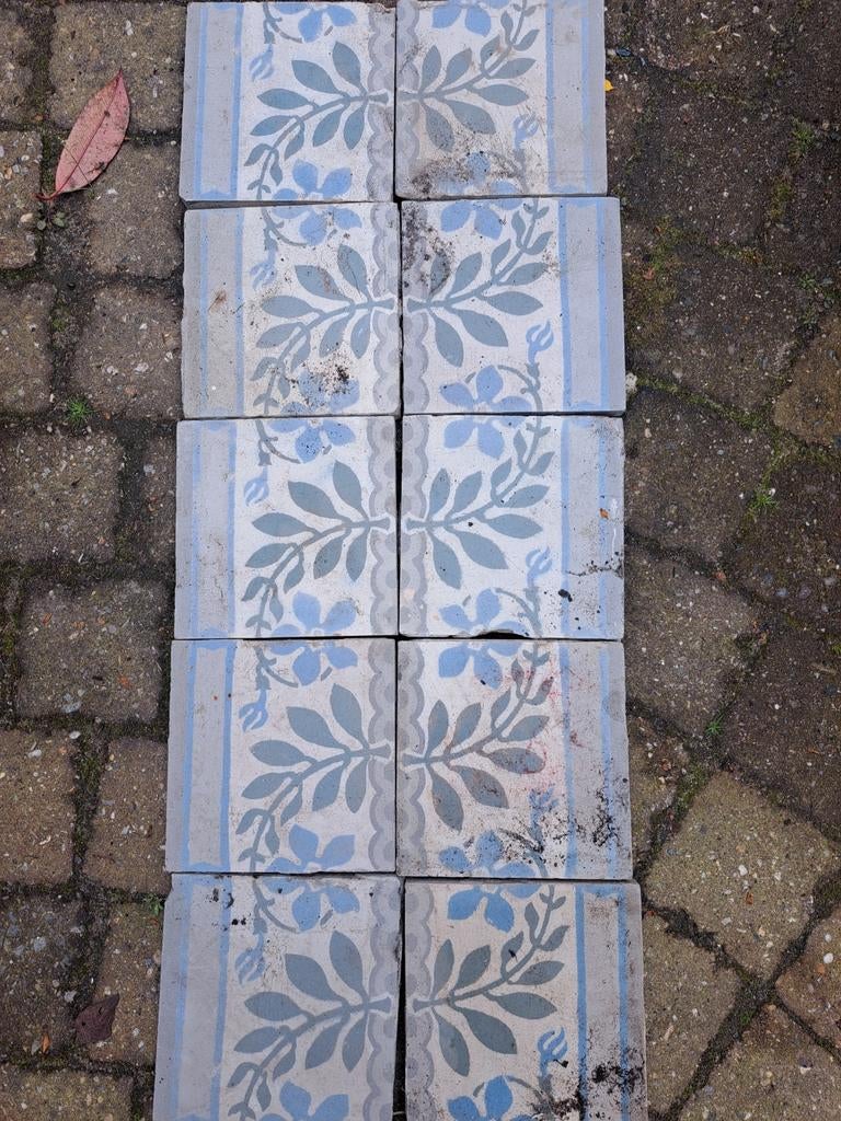 Antieke tegels 84 stuks, Ophalen, 50 tot 150 cm, Minder dan 5 m², 10 tot 30 cm