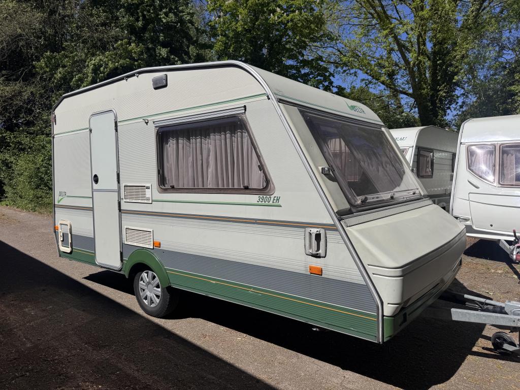 Delta Delta 3900 EK|Voortent|, Schokbreker, Tot en met 2, Bedrijf, Overige typen