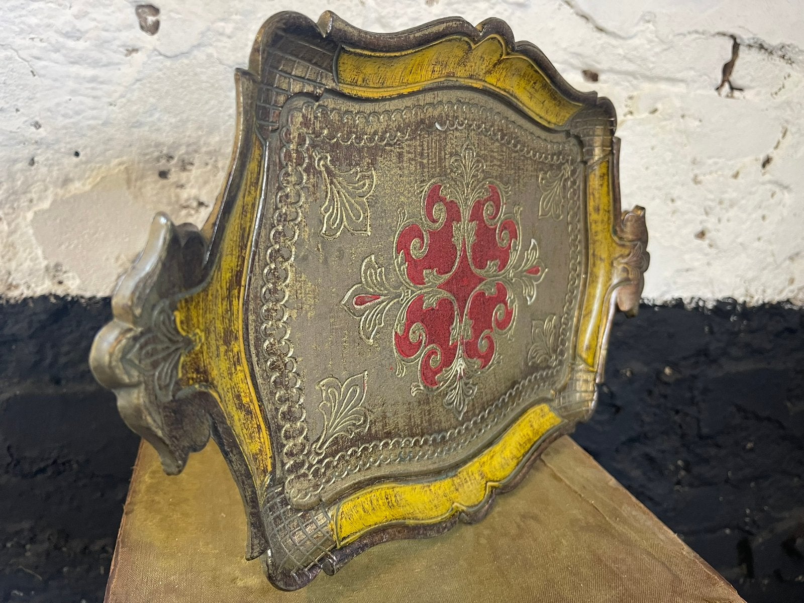Vintage Florentijns Venetiaans dienblad goud geel rood, Ophalen of Verzenden, Gebruikt, Dienblad