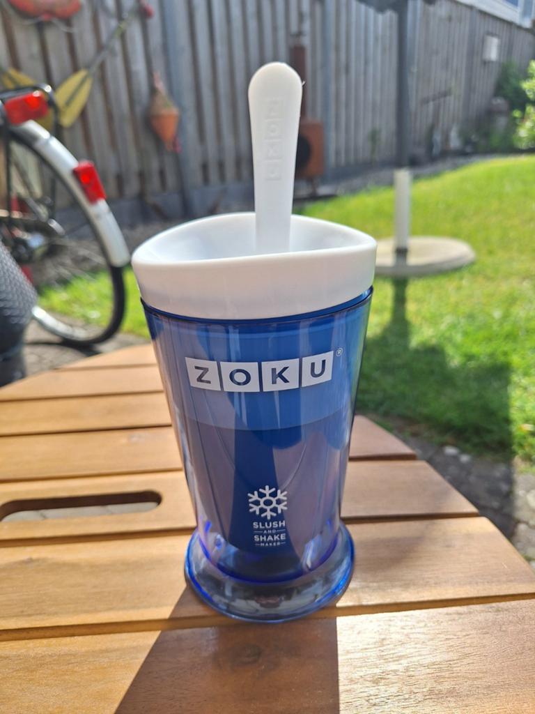 Zoku Slush & Shake Maker slushpuppy slushie milkshake beker, Blauw, Kunststof, Ophalen of Verzenden, Zo goed als nieuw