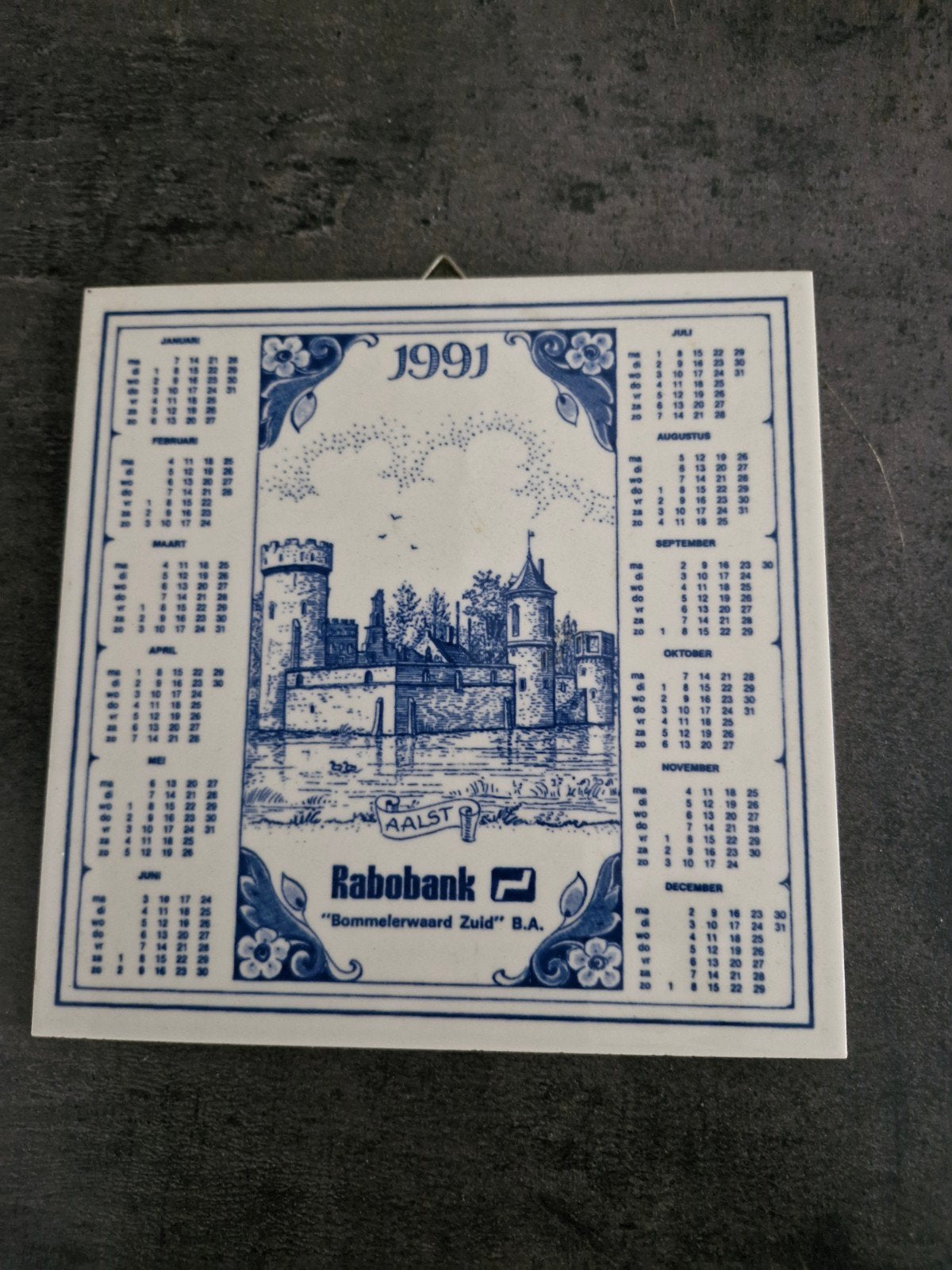 Vintage Rabobank Delft blauw wandtegel kalender 1991, Gebruikt, Vintage, Steen/keramiek, Ophalen of Verzenden