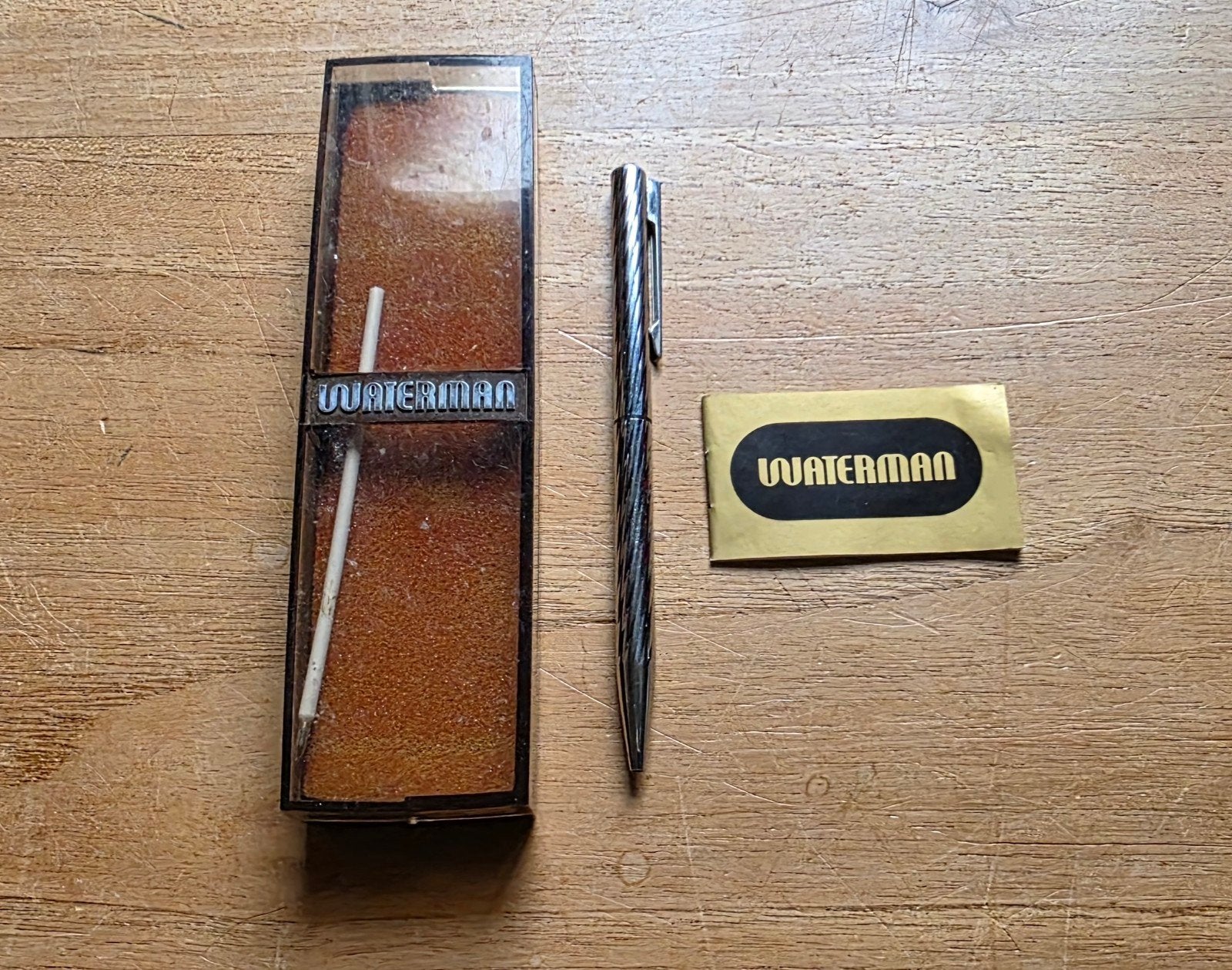 Vintage Waterman Balpen uit 1982 - Verzilverd Design, Verzamelen, Pennenverzamelingen, Ophalen of Verzenden
