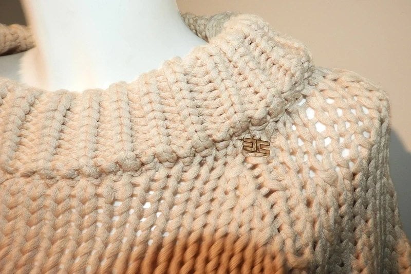 Elisabetta Franchi grof gebreide trui merk bedel hals IT 42, Beige, Zo goed als nieuw, Maat 36 (S), Elisabetta Franchi