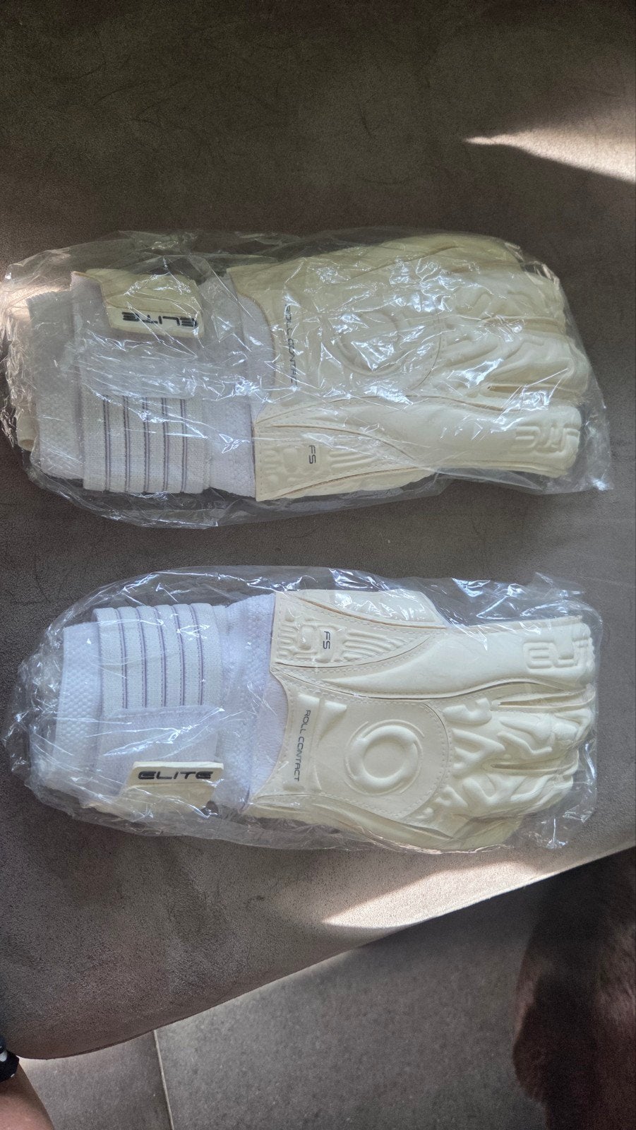 Nieuwe Elite Sport Keepershandschoenen Maat 9, Ophalen of Verzenden, Nieuw