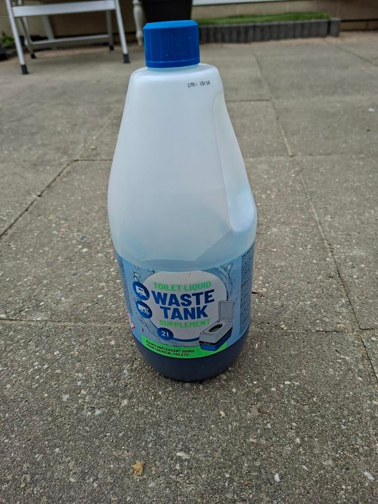 Chemische toiletvloeistof - 1 liter over, Caravans en Kamperen, Ophalen of Verzenden