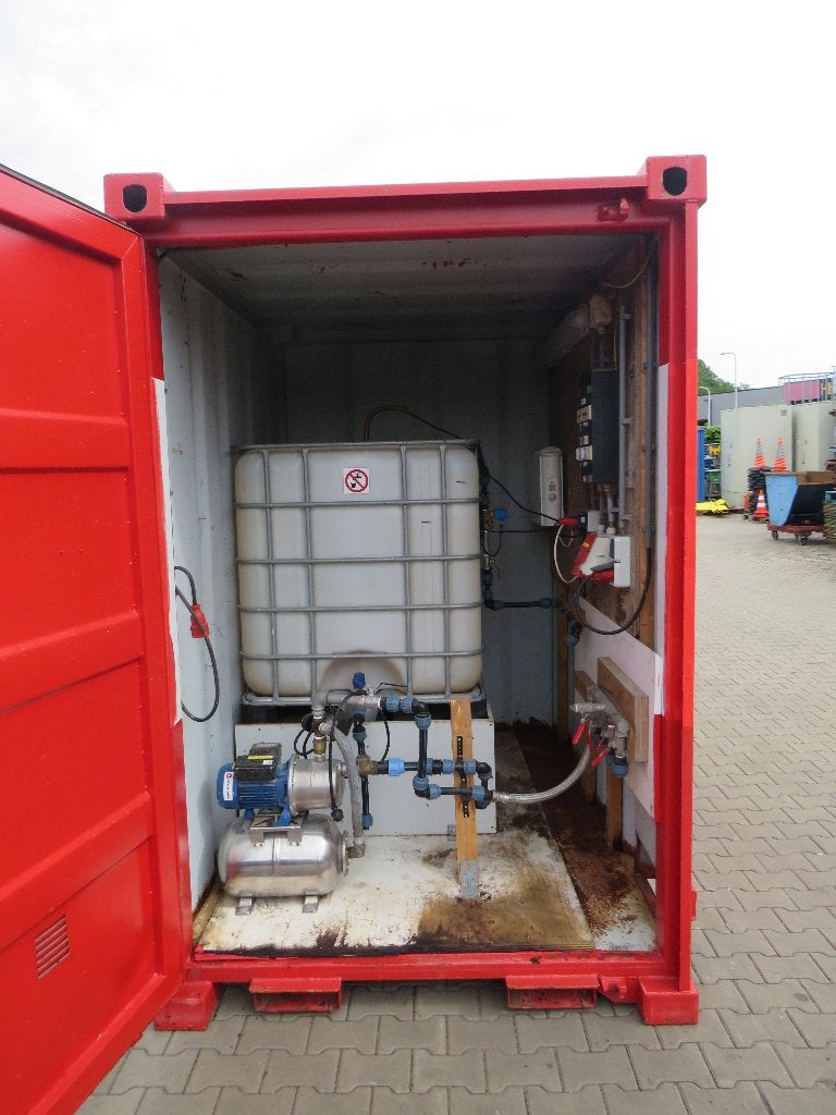 hydrofoorpomp met extra vat in container, Doe-het-zelf en Verbouw, Ophalen, Container.nl, Gebruikt, Hydrofoorpomp