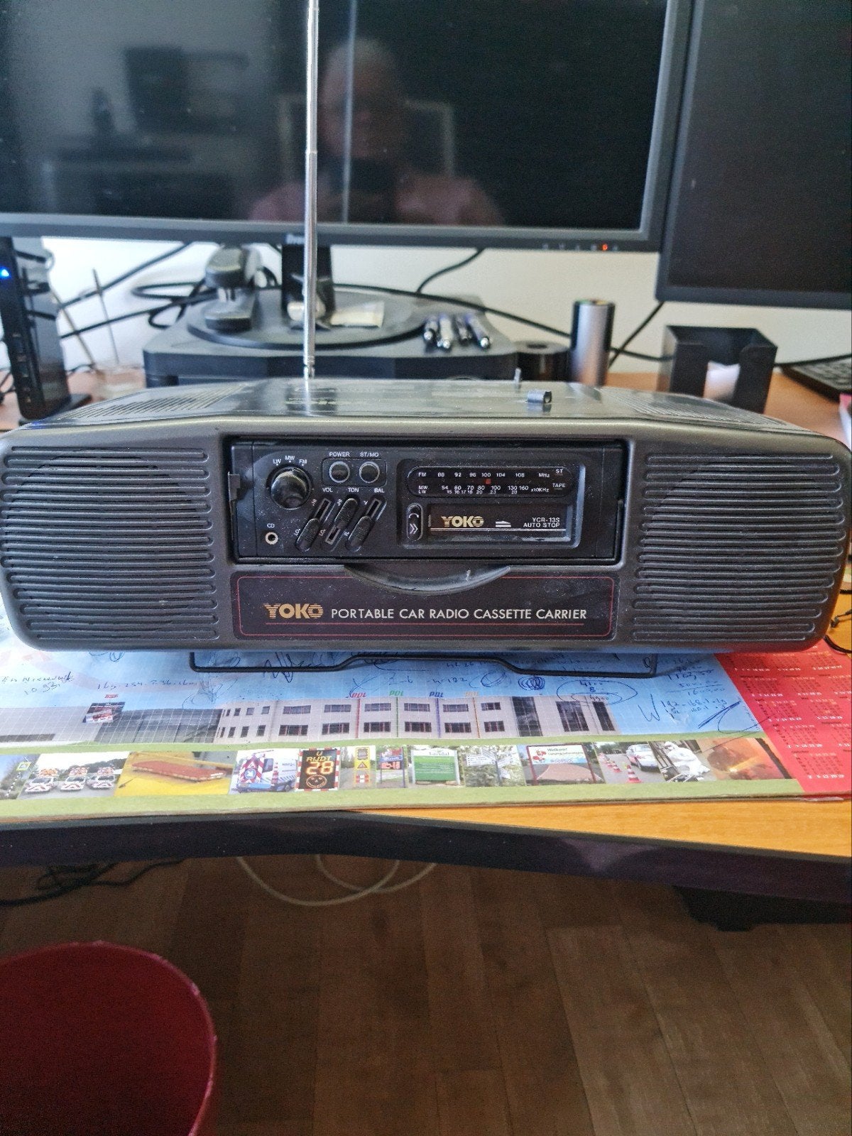 Draagbare Yoko radio met uitneembare autoradio, Ophalen, Gebruikt, Radio