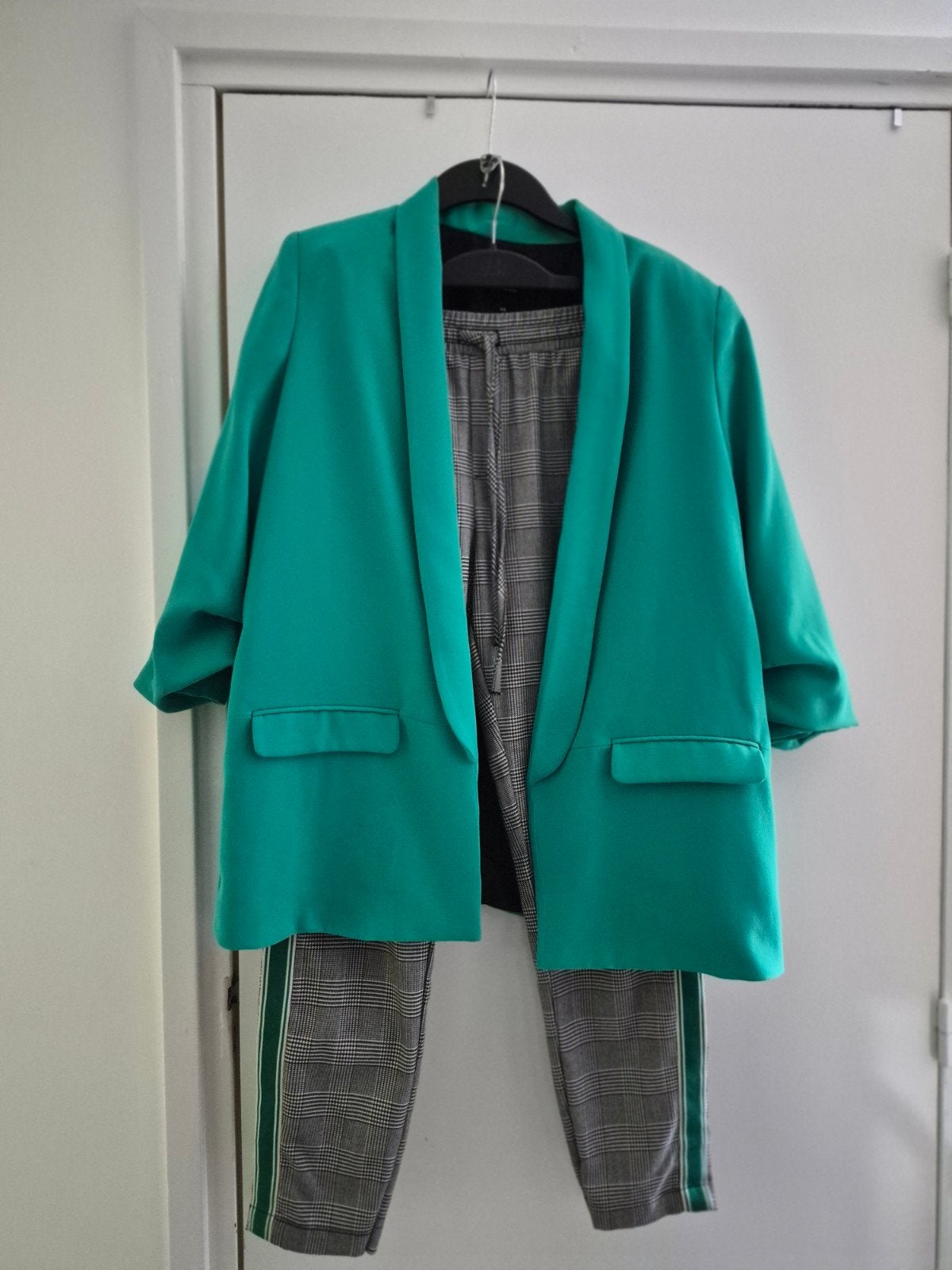 Leuke set: broek (LC Waikiki) en colbert (MS Mode), LC Waikiki, MS Mode, Maat 42/44 (L), Ophalen of Verzenden, Zo goed als nieuw