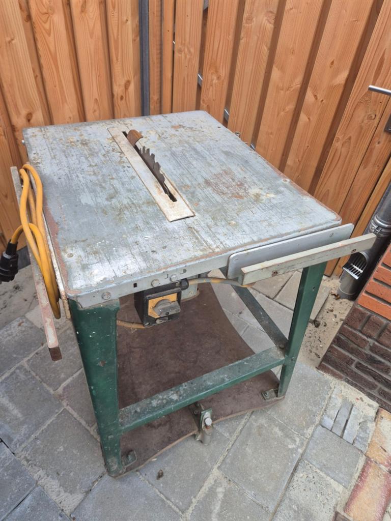 Tafelzaag te koop, Doe-het-zelf en Verbouw, Ophalen, 1200 watt of meer, Cirkelzaag, 70 mm of meer