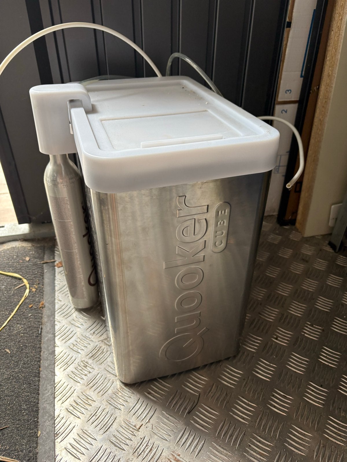 Quooker Cube met nieuwe CO2 cilinders - Gebruikt, Ophalen, Zilver, Metaal, Overige merken
