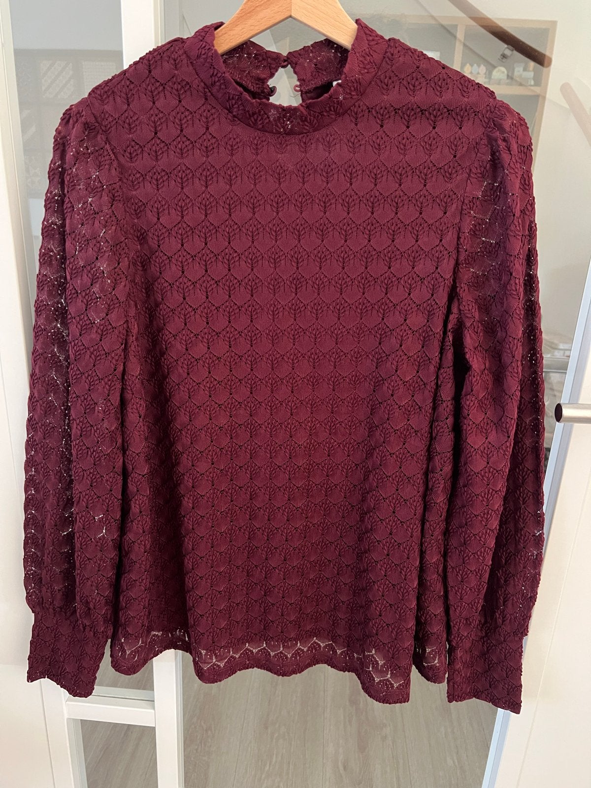 ONLY Maternity Blouse Kant Bordeaux Maat L, Kleding | Dames, Blouse of Tuniek, Maat 42/44 (L), Ophalen of Verzenden, Zo goed als nieuw