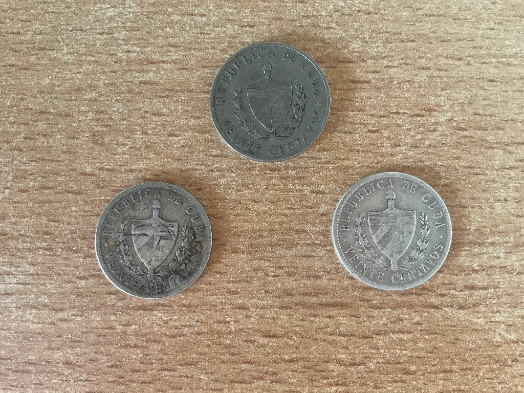 3 oude Cubaanse munten waarvan er 2 zilver zijn, Ophalen of Verzenden, Midden-Amerika, Setje, Zilver