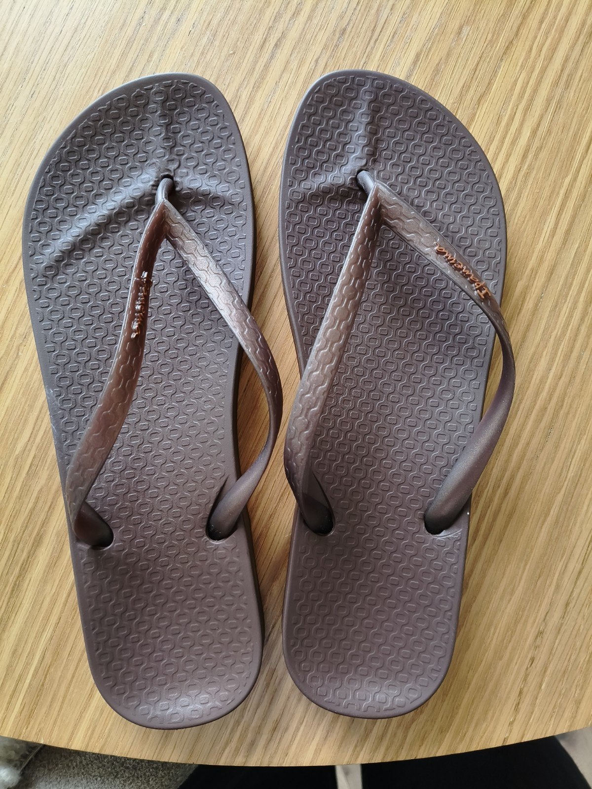 Ipanema teenslippers - Bruin maat 41, Slippers, Bruin, Nieuw, Ophalen of Verzenden