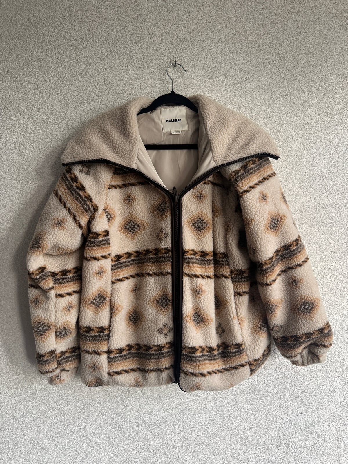 Pull & Bear aztec print teddy borg fleece jack, Kleding | Dames, Jassen | Winter, Beige, Maat 42/44 (L), Ophalen of Verzenden