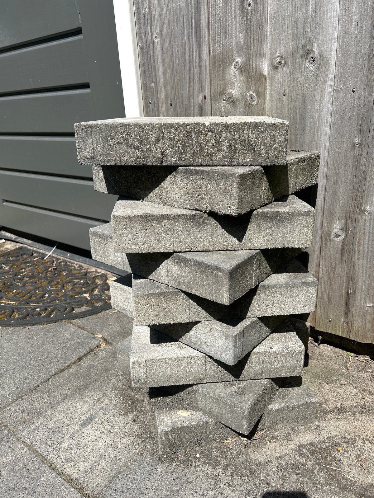 Gratis 9 stoeptegels - Ideaal voor tuinpad of terras, Ophalen, Gebruikt, Minder dan 5 m², Beton
