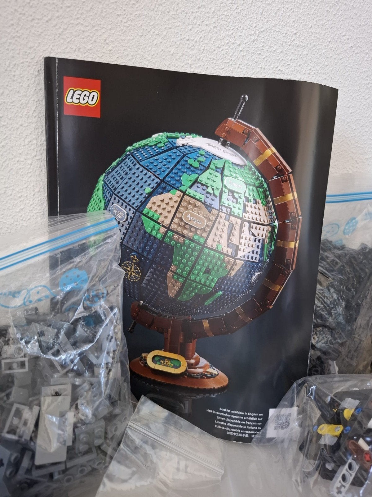 LEGO Ideas The Globe De Wereldbol 21332, Inclusief instructies, Lego, Ophalen of Verzenden, Zo goed als nieuw
