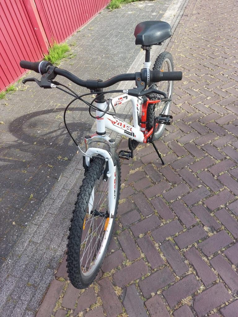 Nette 26 inch Mountainbike merk:Zodiac met 21 versnellings, Ophalen, 24 inch of meer, Gebruikt, V-brakes