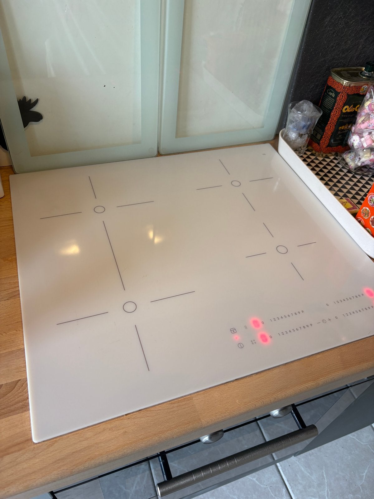 Ikea kookplaat wit - Inductie - 4 zones, Ophalen, 4 kookzones, Zo goed als nieuw, Inbouw