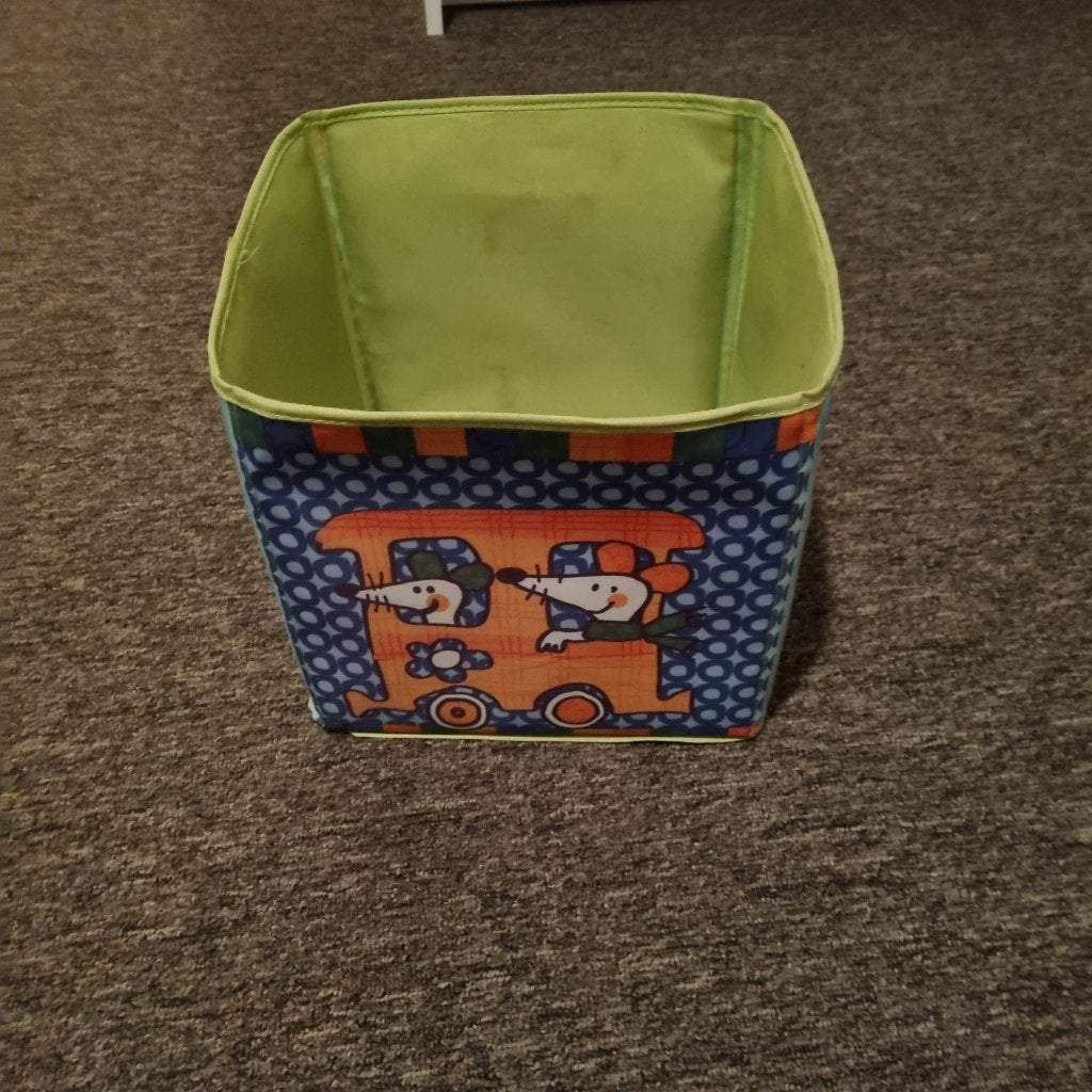 1 inklapbare opruim box voor Lego of speelgoed, Kinderen en Baby's, Speelgoed | Poppen, Ophalen of Verzenden, Gebruikt, Overige typen
