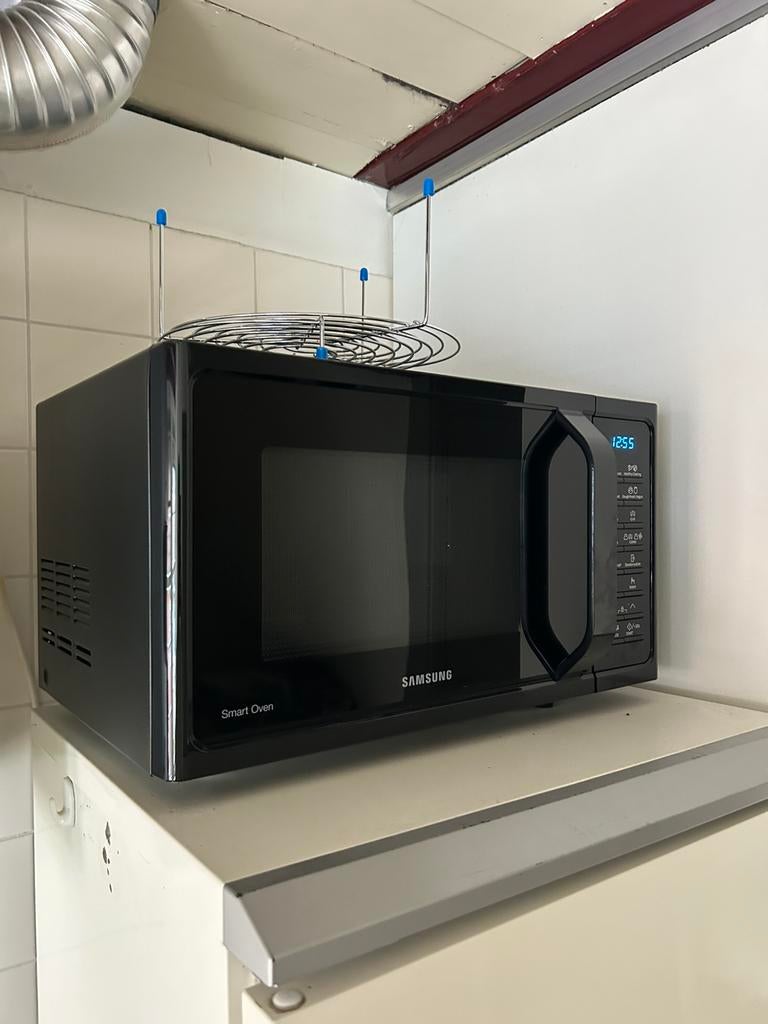 Set Combimagnetron , waterkoker en tosti-ijzer, Verzamelen, Ophalen, Overige typen