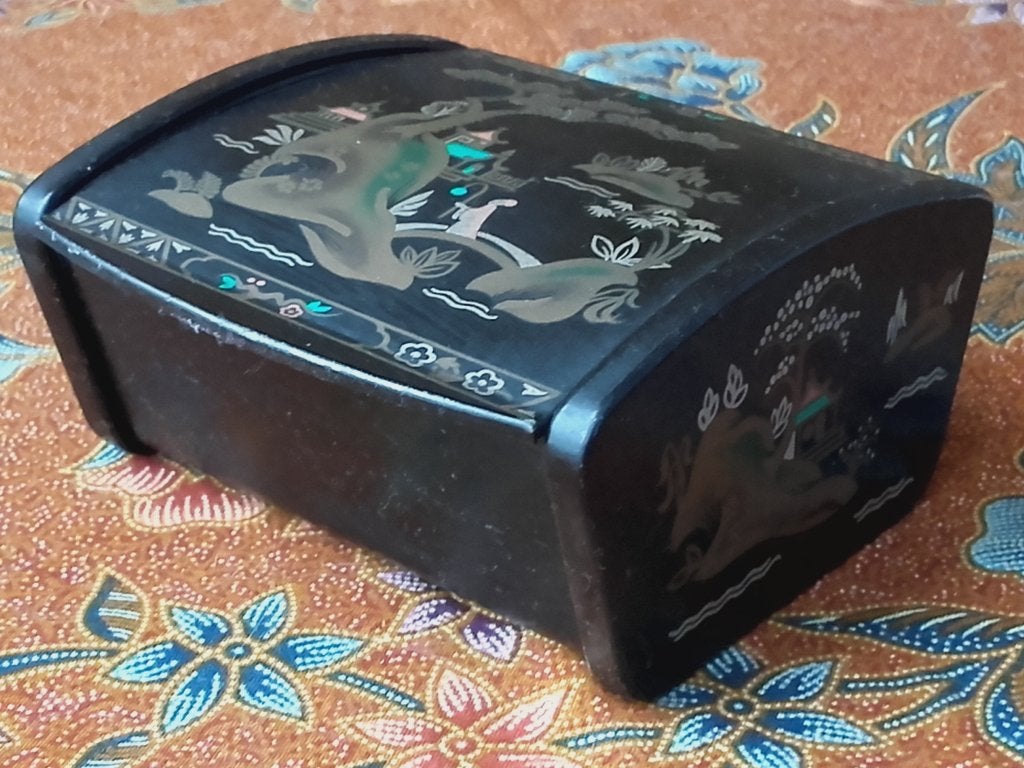 Mooie antieke Engelse sigarettendoos met Oosters patroon., Antiek en Kunst, Antiek | Woonaccessoires, Ophalen of Verzenden