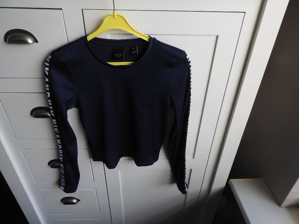 Meisjes longsleeve shirt. Merk NIK&NIK, Kinderen en Baby's, Kinderkleding | Maat 176, Meisje, Nik&Nik, Ophalen of Verzenden, Zo goed als nieuw