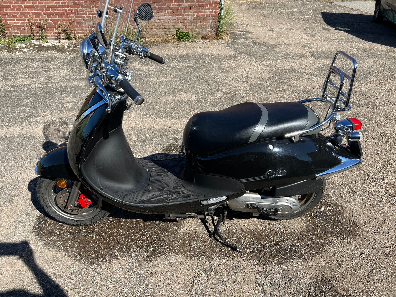 Sym cello, Ophalen of Verzenden, Zo goed als nieuw, Benzine, Overige modellen