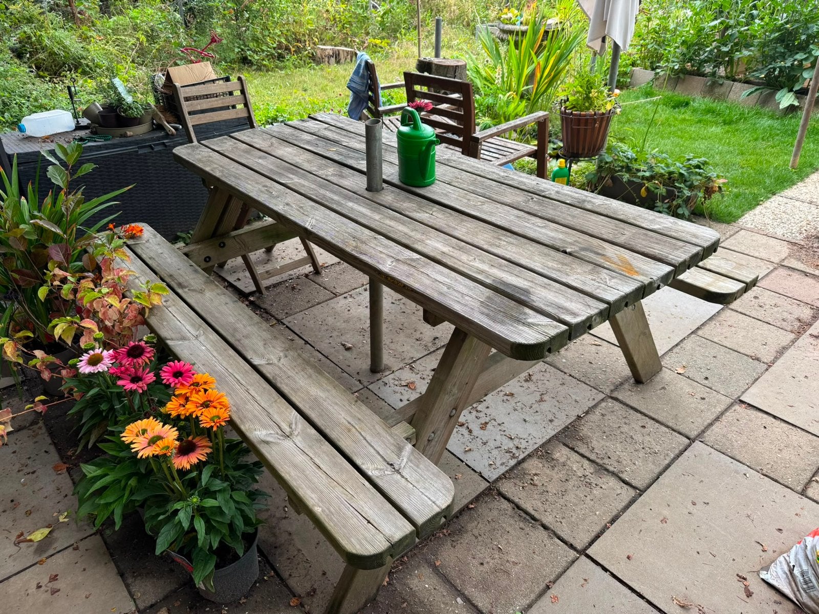 Houten picknicktafel met inklapbare bankjes, Tuin en Terras, Picknicktafels, Ophalen, Gebruikt, Inklapbaar, Rechthoekig