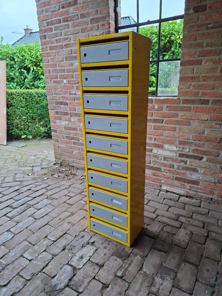Goede metalen ladekast, lockerkast, postkast!, Ophalen