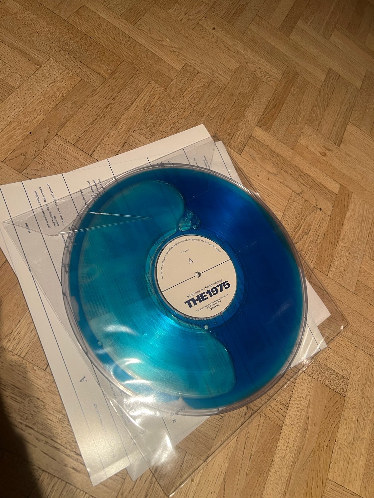 The 1975 - Being Funny In A Foreign Language LIQUID FILLED