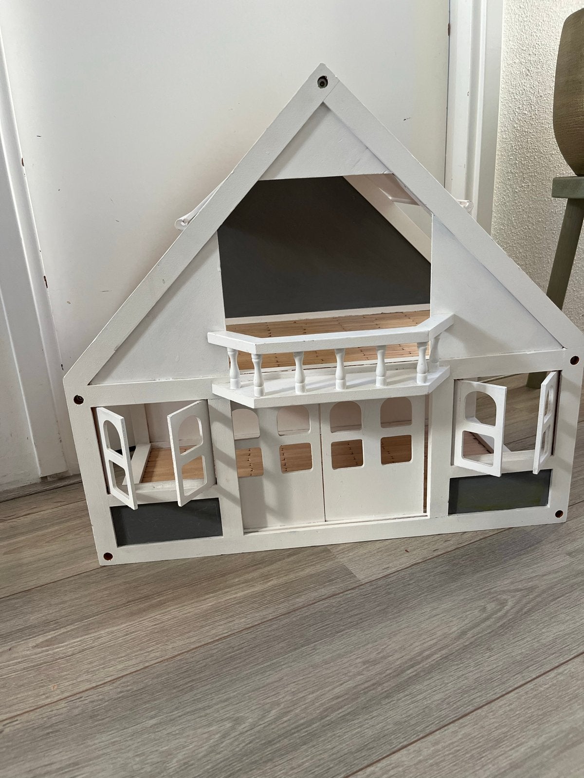 Gepimpt Poppenhuis met Meubeltjes, Kinderen en Baby's, Speelgoed | Poppenhuizen, Ophalen, Zo goed als nieuw, Poppenhuis