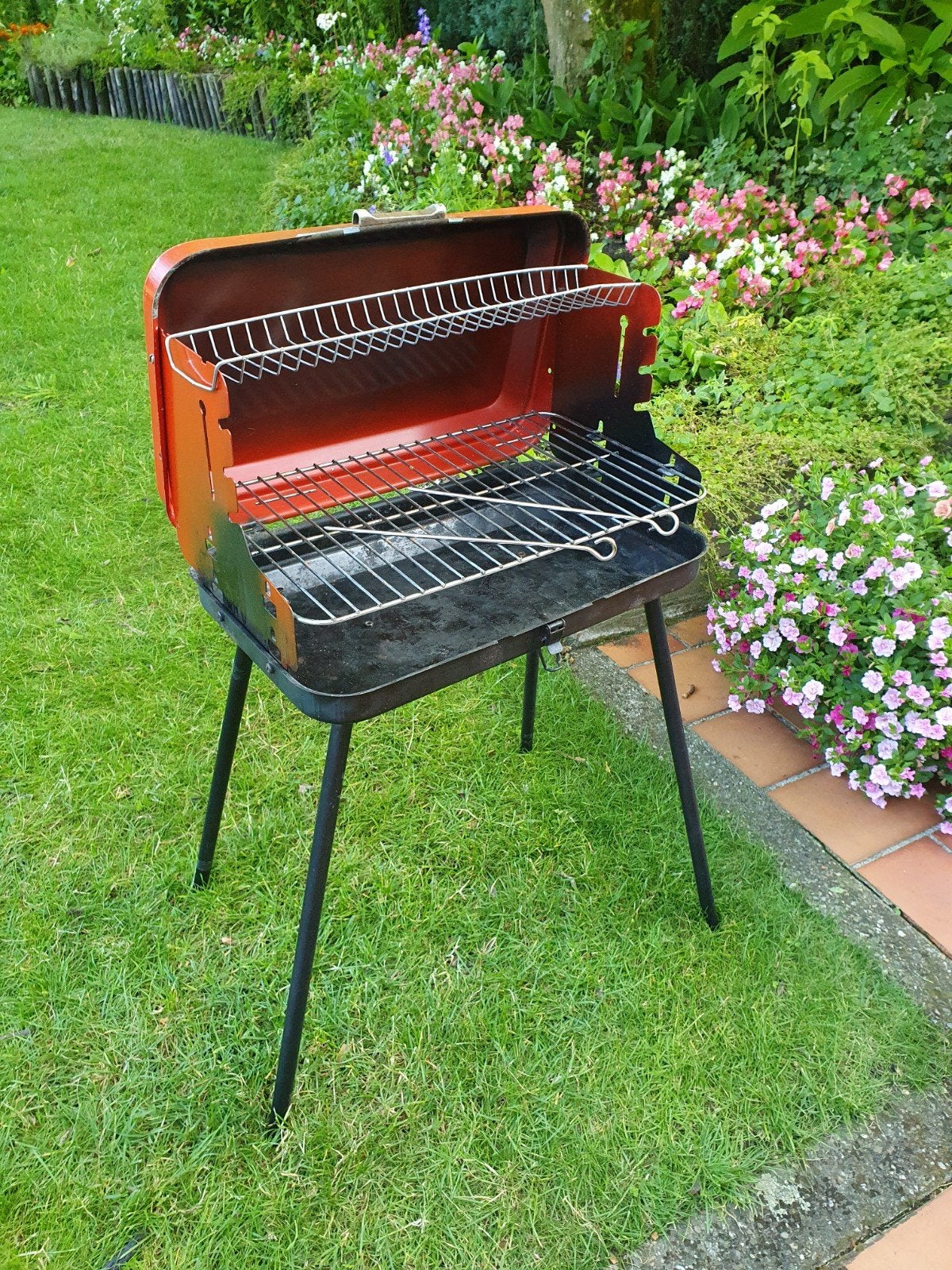 Houtskoolbarbecue 48x28x14 cm demonteerbaar, Ophalen